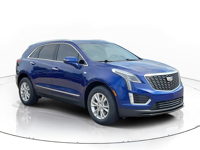 Certified 2024 Cadillac XT5 Luxury w/ LPO, Floor Liner Package AWD/4WD image 2