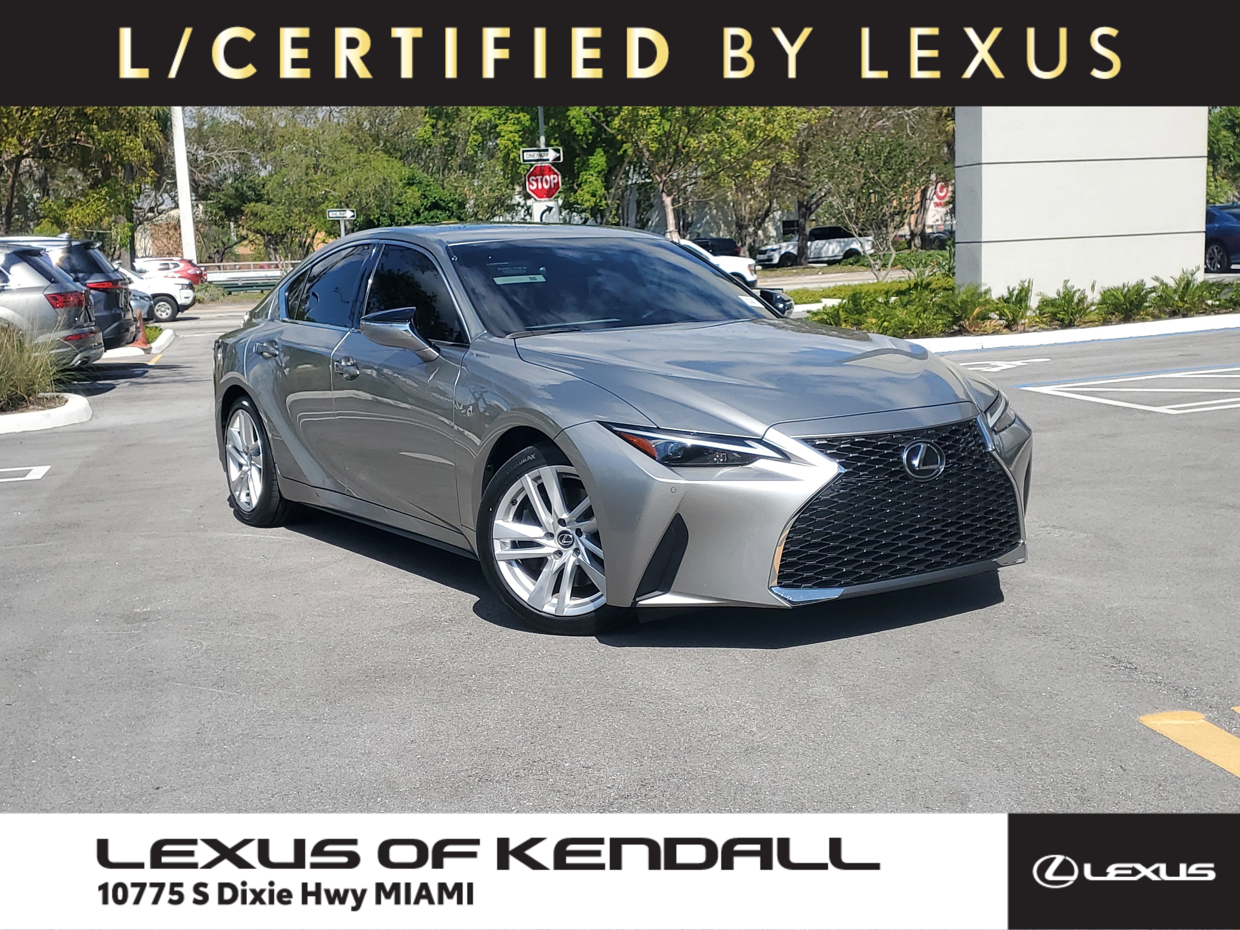 Certified 2023 Lexus IS 300 w/ Comfort Package image 1