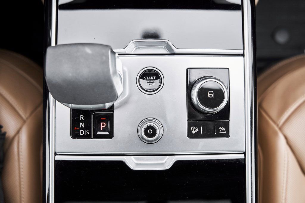 Used 2023 Land Rover Range Rover SE image 62