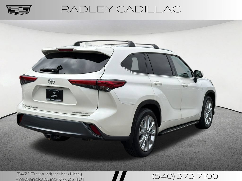 Used 2021 Toyota Highlander Limited AWD/4WD image 19