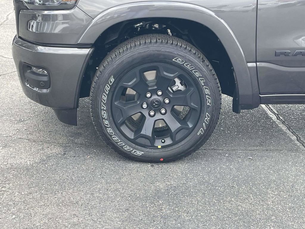 New 2026 RAM 1500 4x4 Crew Cab image 10