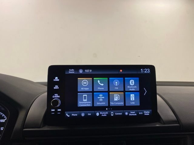 Used 2025 Honda Pilot TrailSport image 10