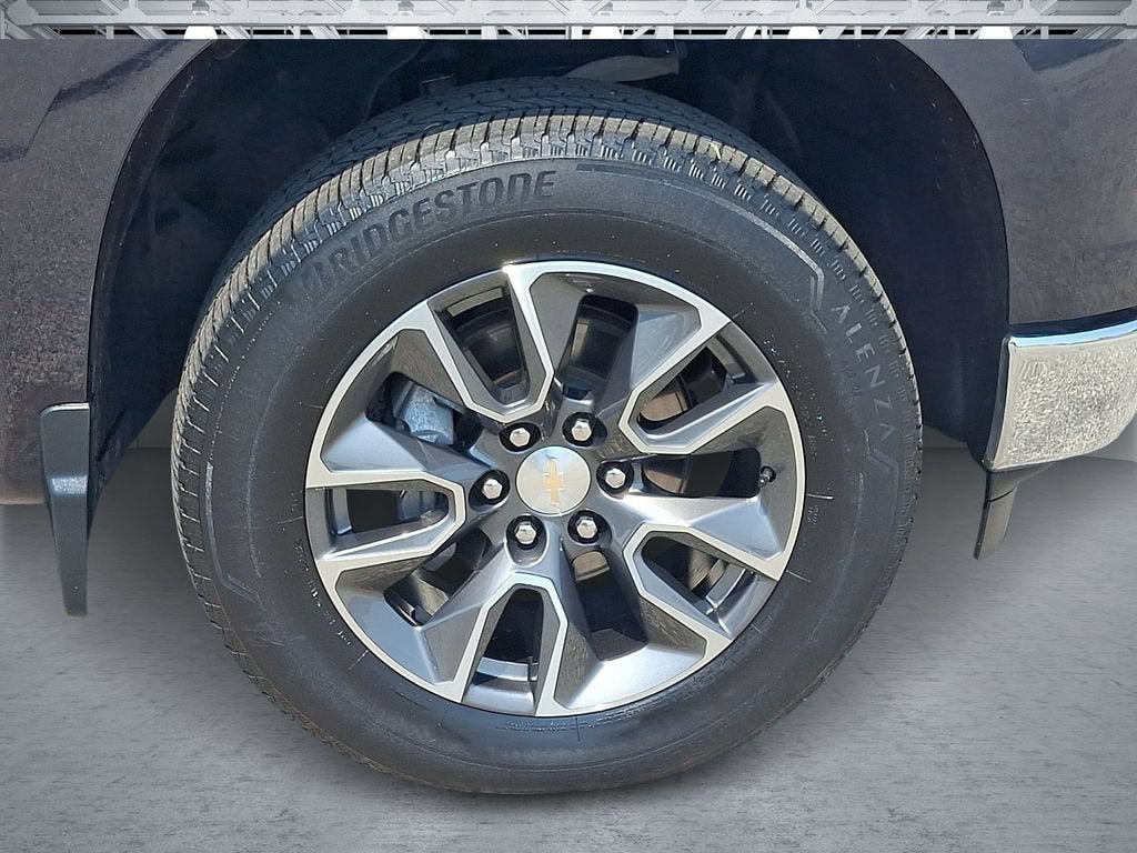 Certified 2023 Chevrolet Silverado 1500 LT AWD/4WD image 10