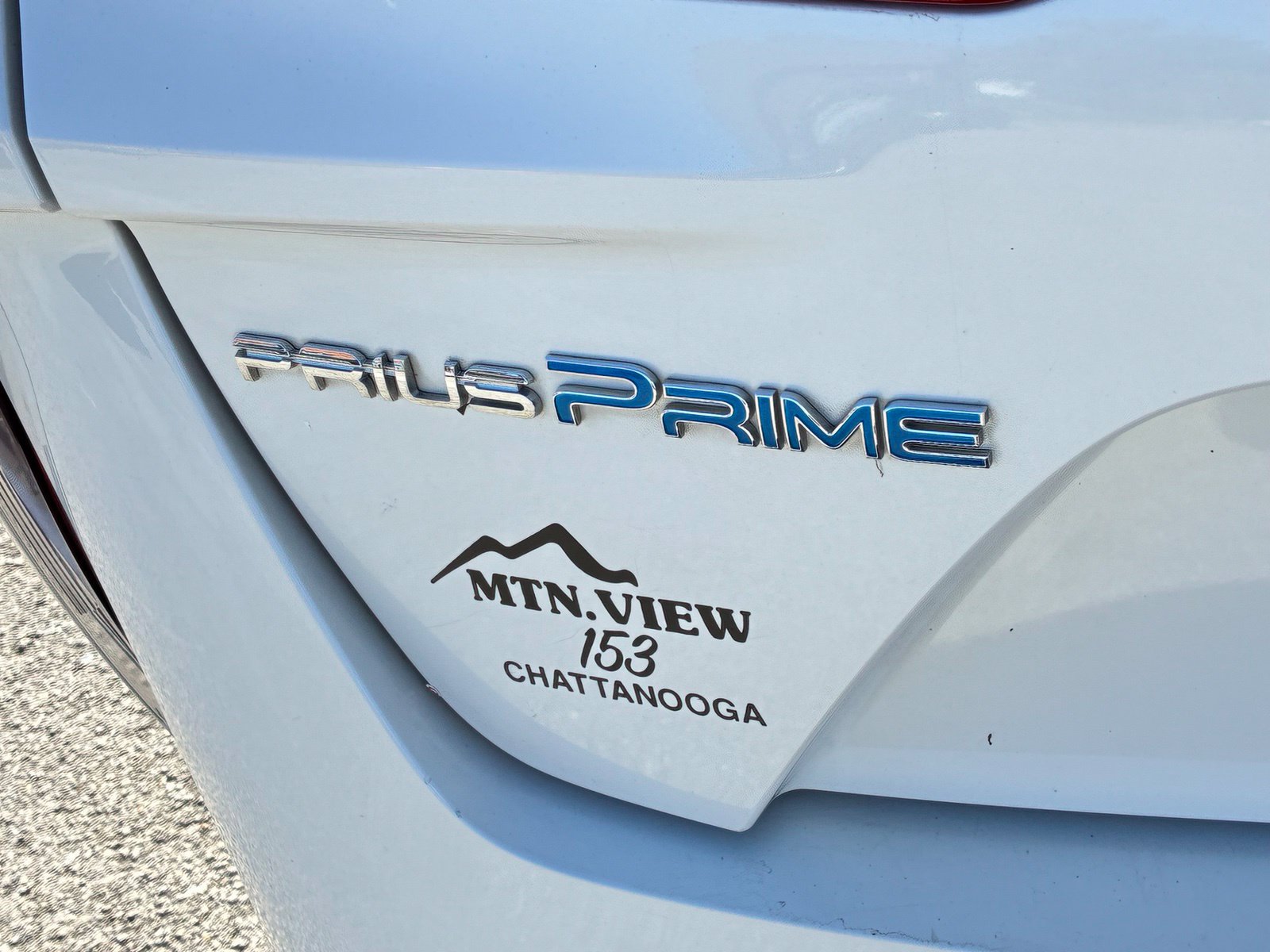 Used 2018 Toyota Prius Prime Plus FWD image 25