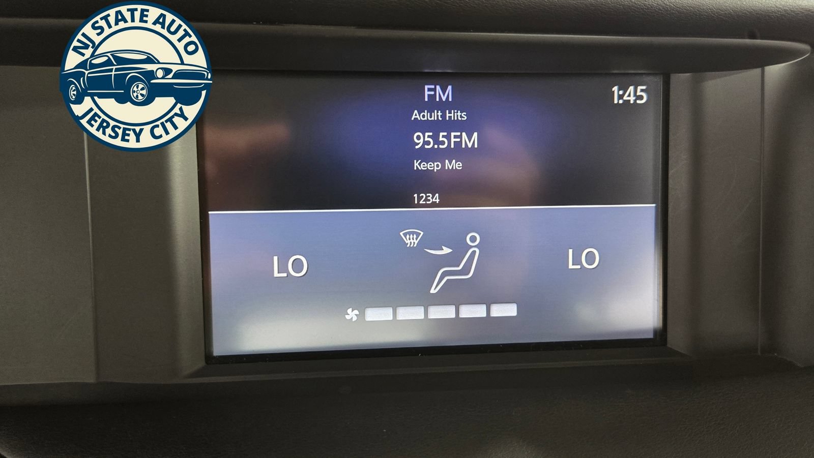 Used 2018 INFINITI QX30 AWD image 14