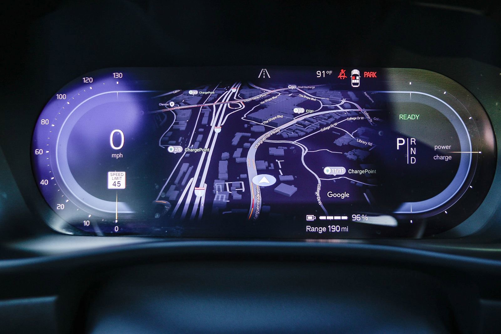 Used 2023 Volvo XC40 Recharge Plus image 26