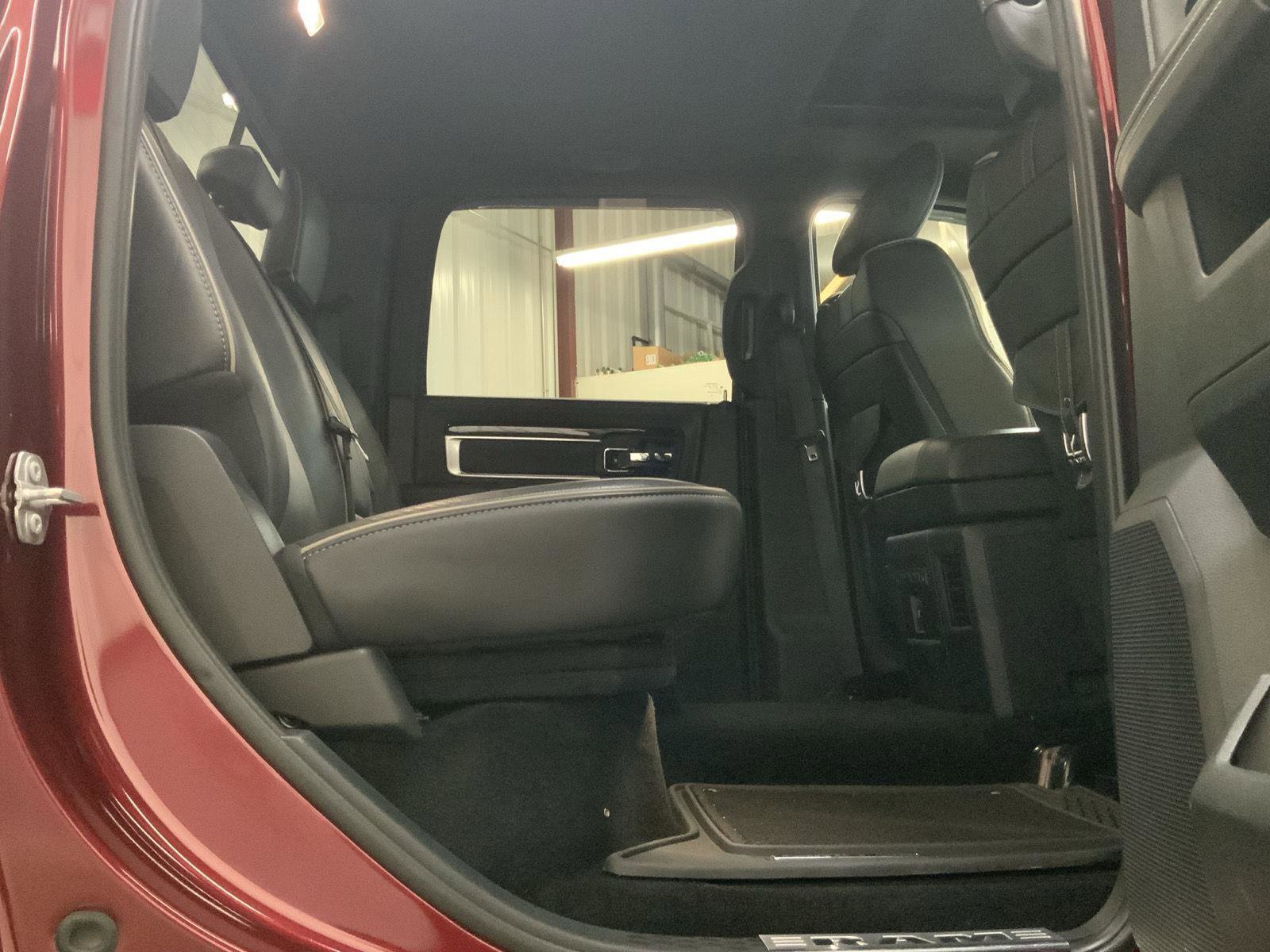 Used 2017 RAM 1500 Limited AWD/4WD image 28