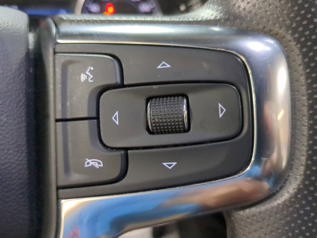 Used 2022 Chevrolet Blazer LT image 33