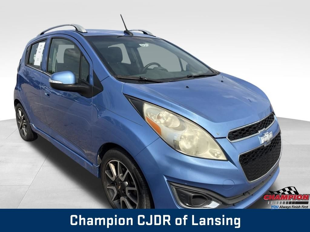 Used 2014 Chevrolet Spark LT FWD image 10