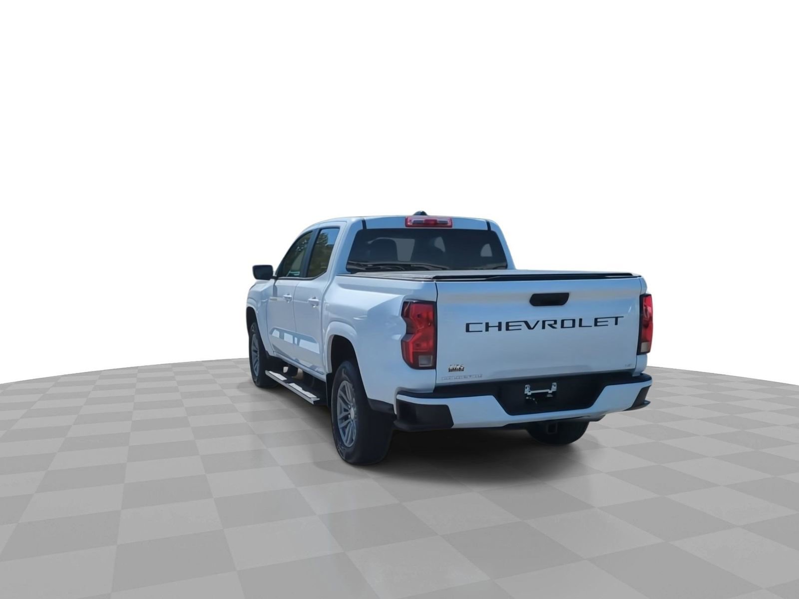 Used 2024 Chevrolet Colorado LT RWD image 7