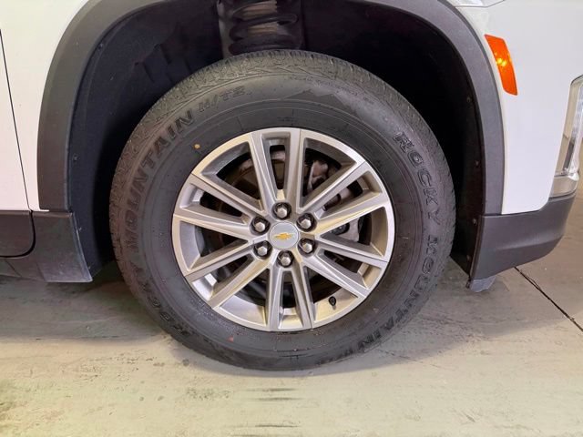 Certified 2023 Chevrolet Traverse LT FWD image 31