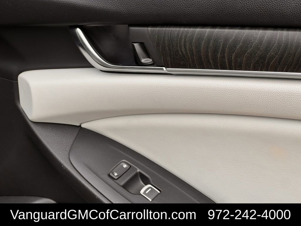 Used 2018 Honda Accord EX-L image 28