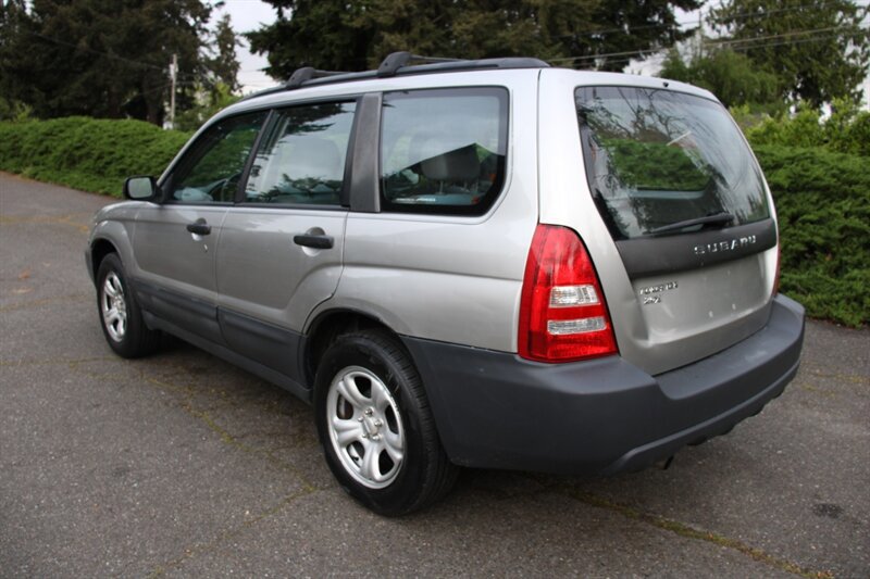 Used 2005 Subaru Forester 2.5X AWD/4WD image 4