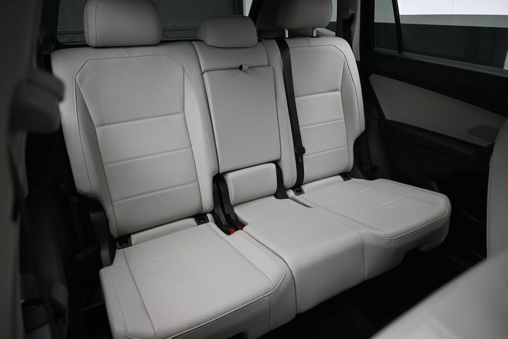 Used 2019 Volkswagen Tiguan SEL AWD/4WD image 25