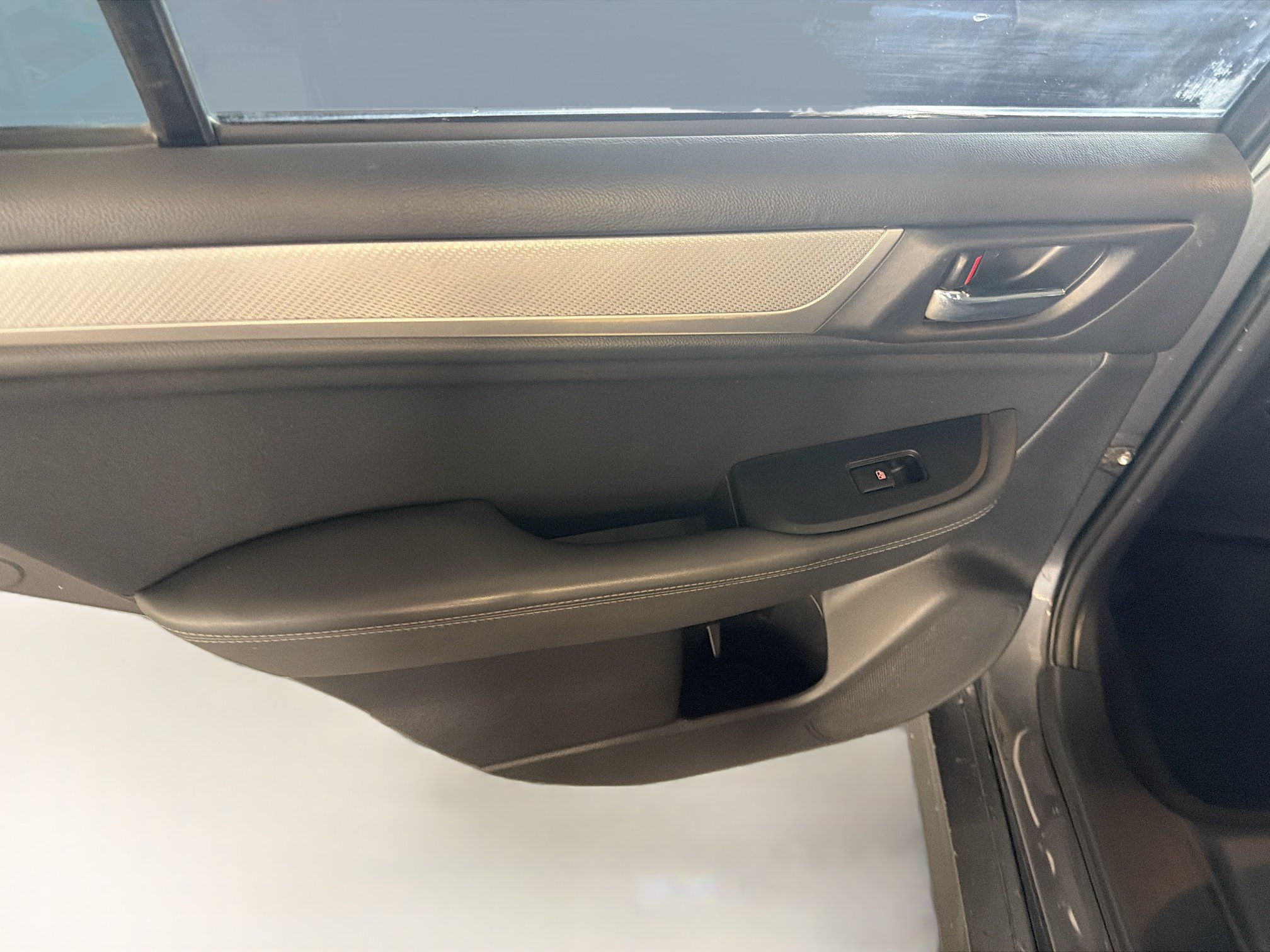 Used 2018 Subaru Legacy 2.5i Premium AWD/4WD image 25