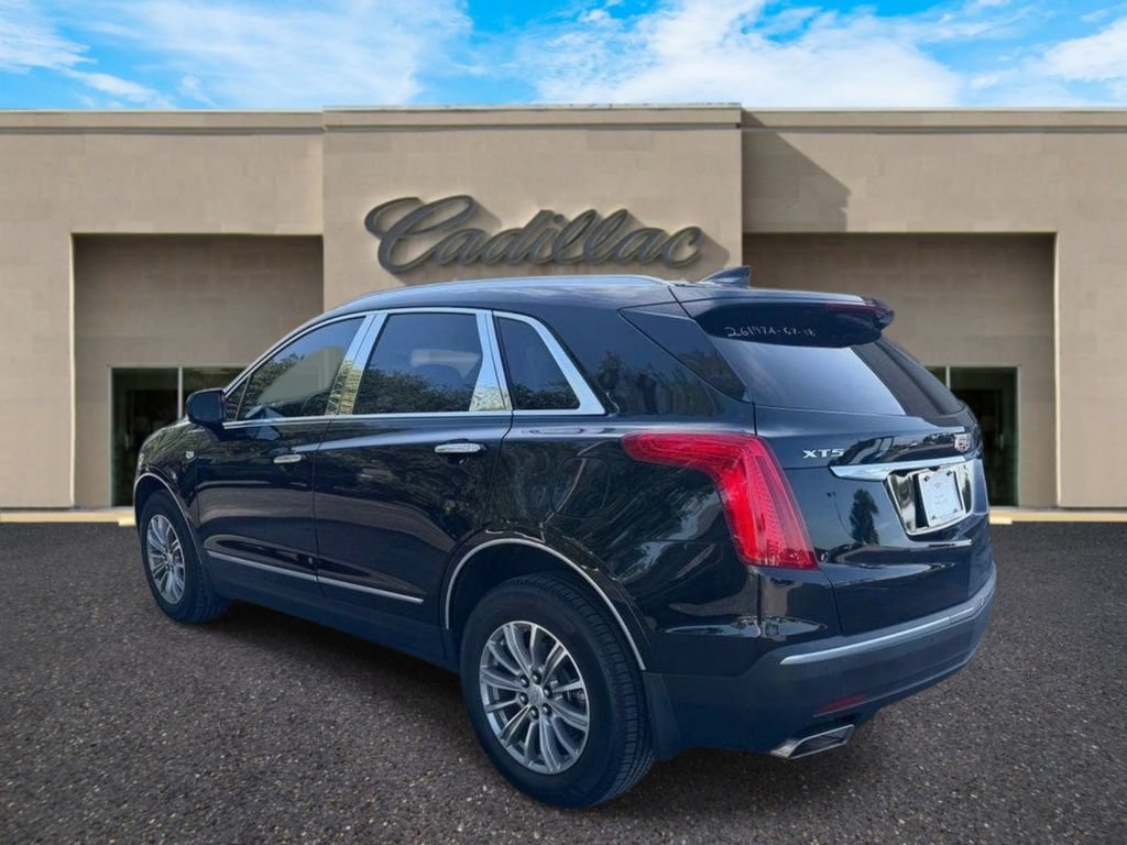 Used 2018 Cadillac XT5 Luxury w/ Driver Awareness Package FWD image 5