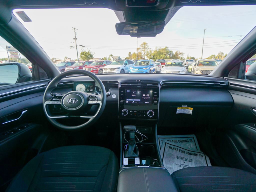 Used 2023 Hyundai Santa Cruz Night image 2