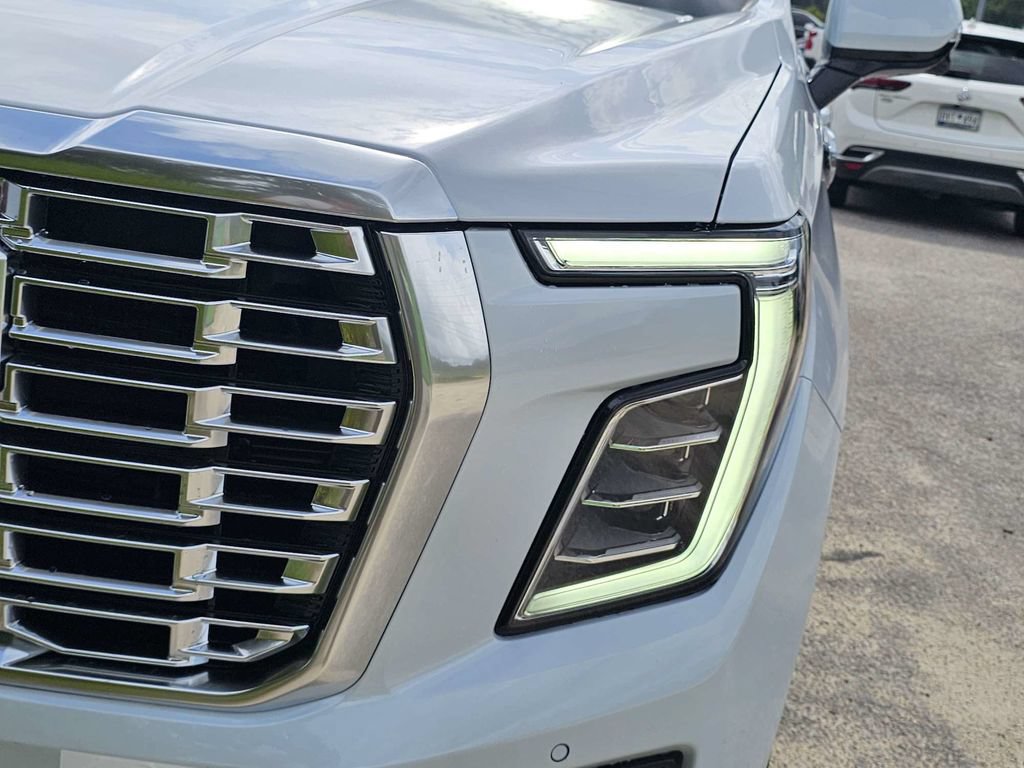 New 2026 GMC Yukon Denali w/ Denali Reserve Package AWD/4WD image 10