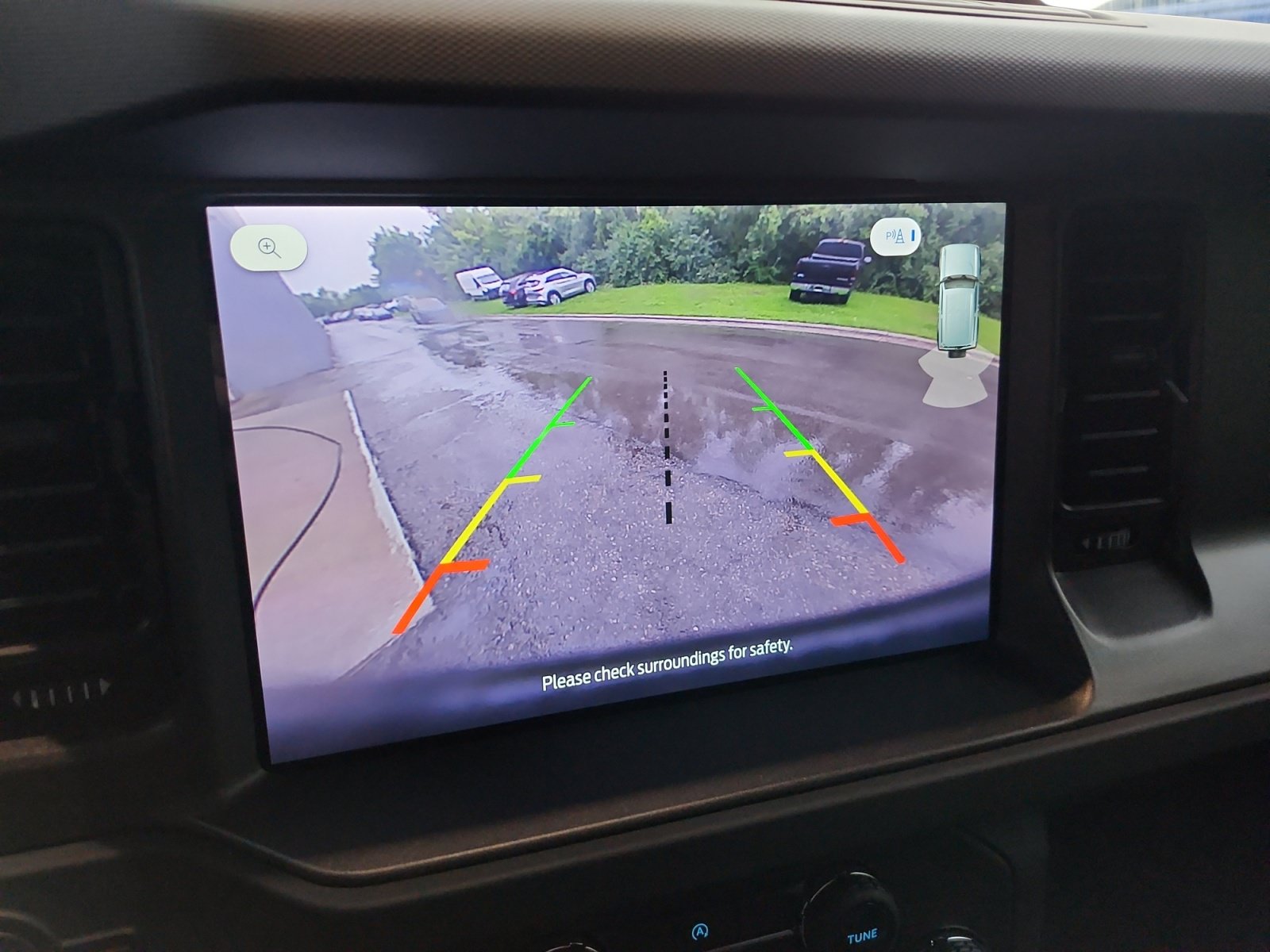 Used 2025 Ford Bronco Big Bend w/ Black Diamond Package AWD/4WD image 17