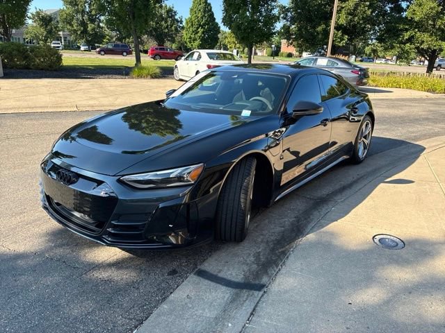 Used 2023 Audi e-tron GT Premium Plus AWD/4WD image 3