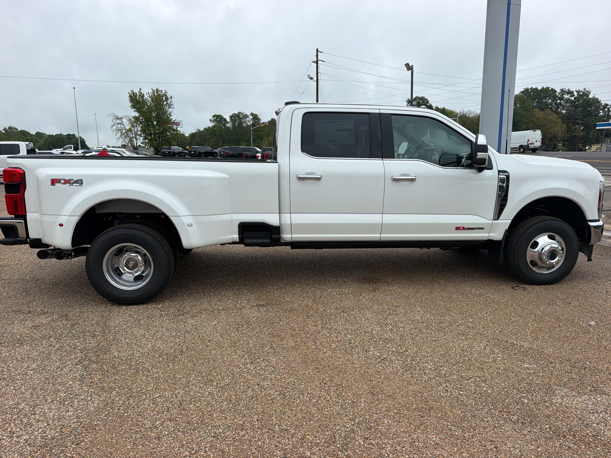 New 2027 Ford F350 King Ranch w/ Chrome Package AWD/4WD image 6