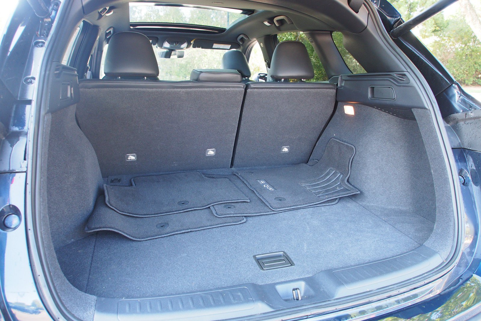 Used 2025 INFINITI QX50 Sport AWD/4WD image 16