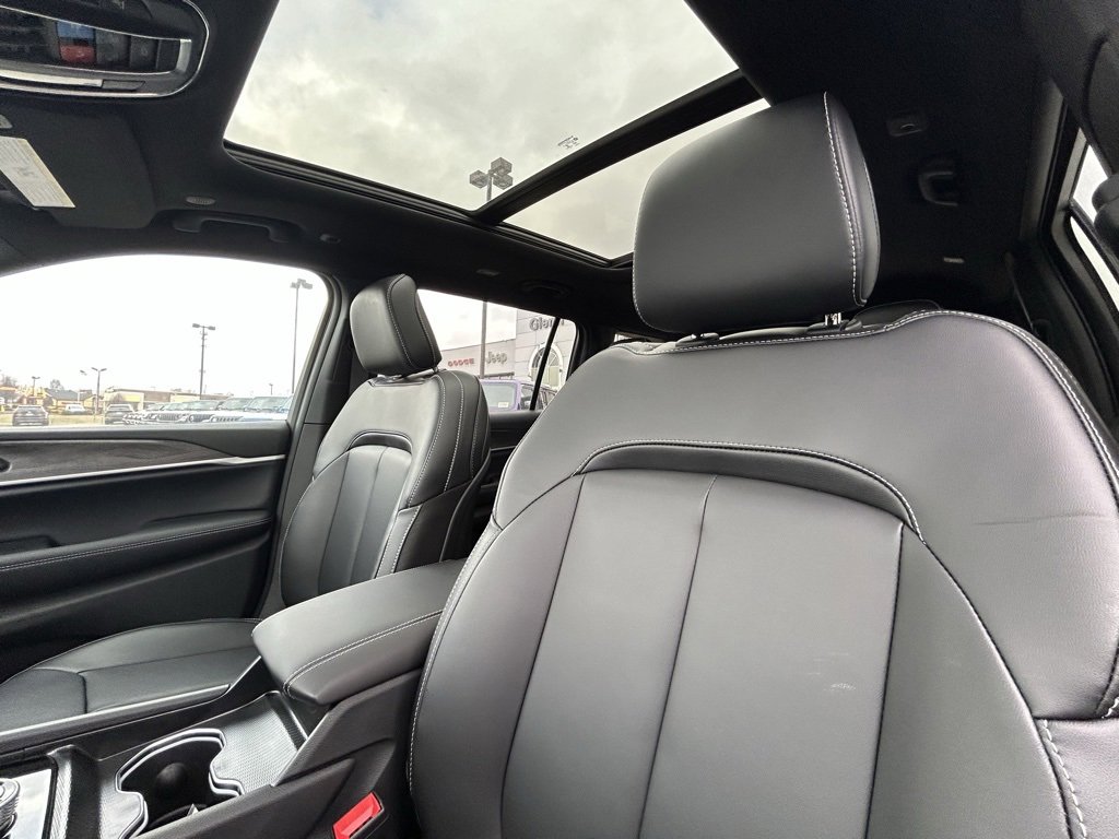 New 2025 Jeep Grand Cherokee L Limited image 14