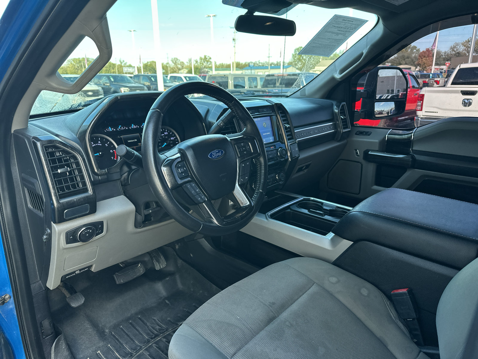 Used 2020 Ford F250 XL w/ STX Appearance Package AWD/4WD image 2