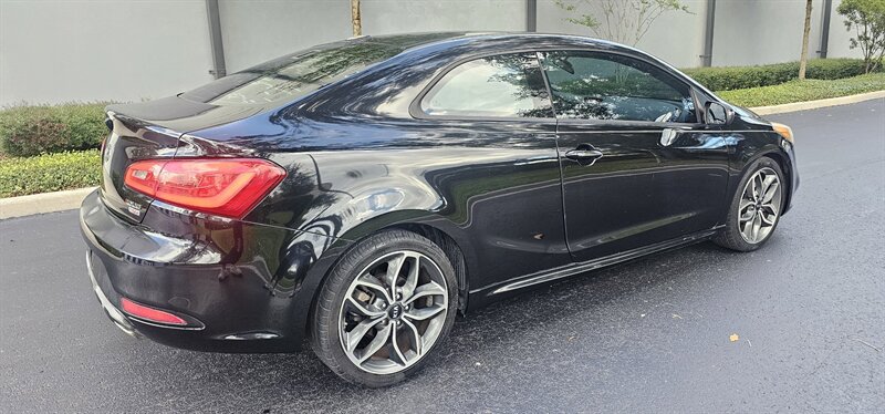 Used 2015 Kia Forte Koup SX image 9