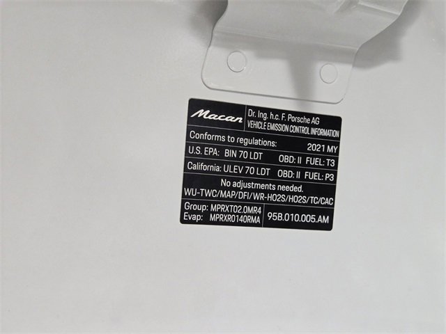 Used 2021 Porsche Macan Base image 28