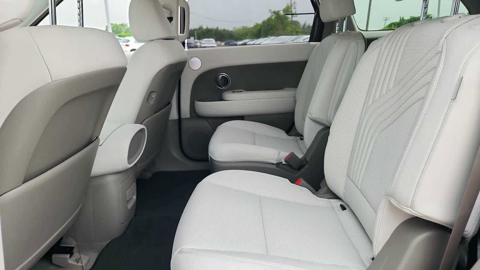 New 2026 Hyundai Palisade FWD Hybrid image 24