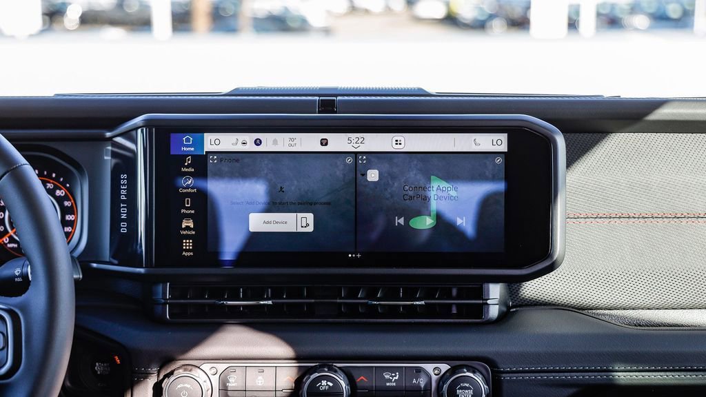 New 2026 Jeep Gladiator Rubicon w/ Steel Power Dome Hood Package AWD/4WD image 15