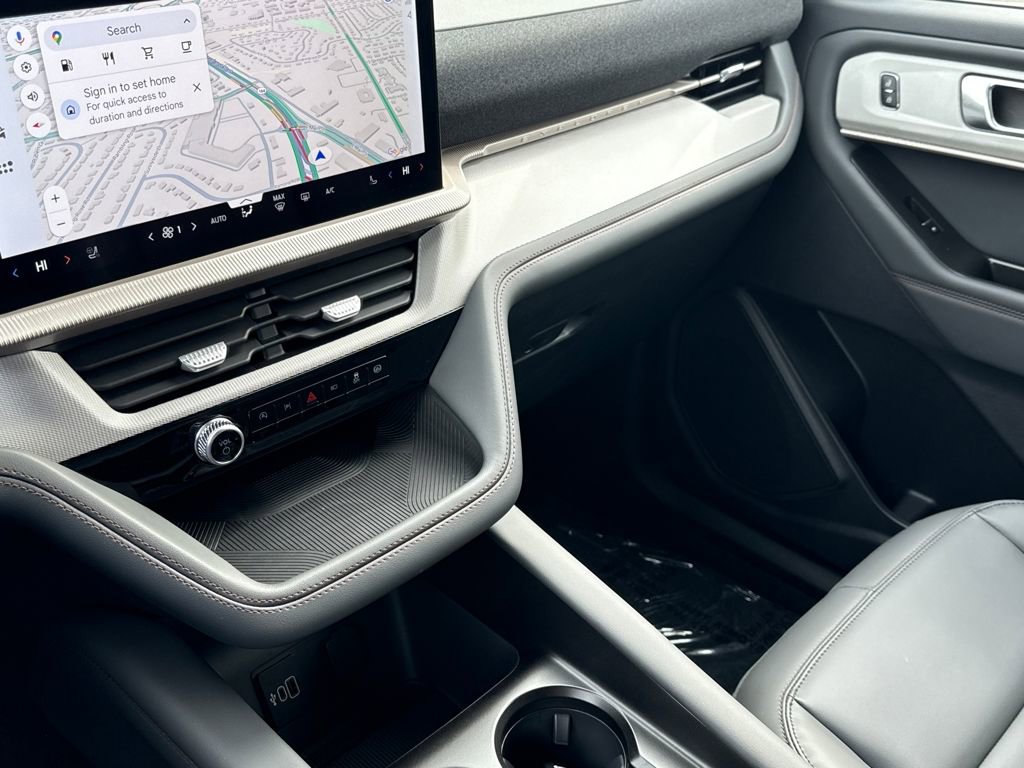 New 2026 Ford Explorer Active image 27