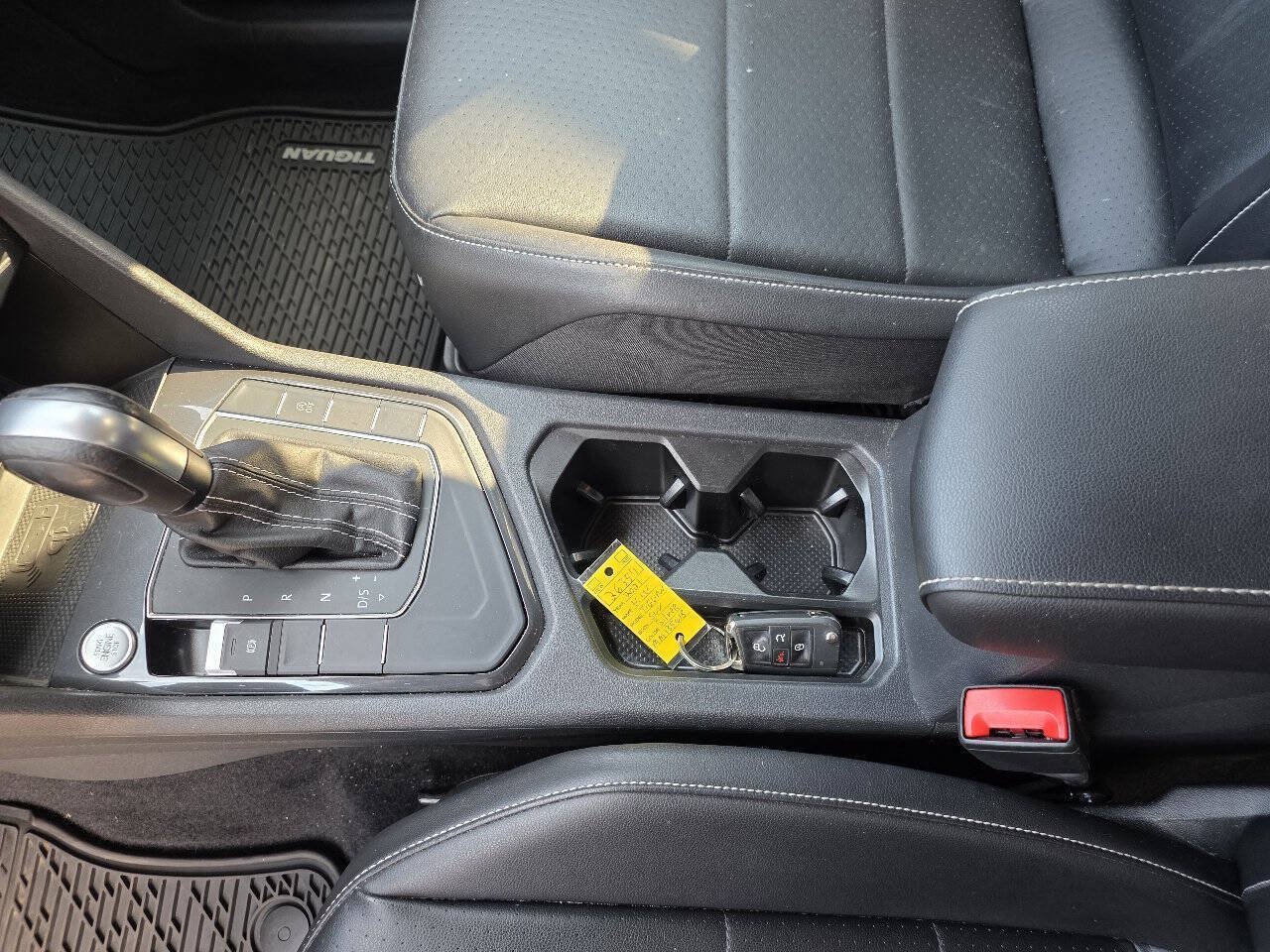 Used 2021 Volkswagen Tiguan S FWD image 12