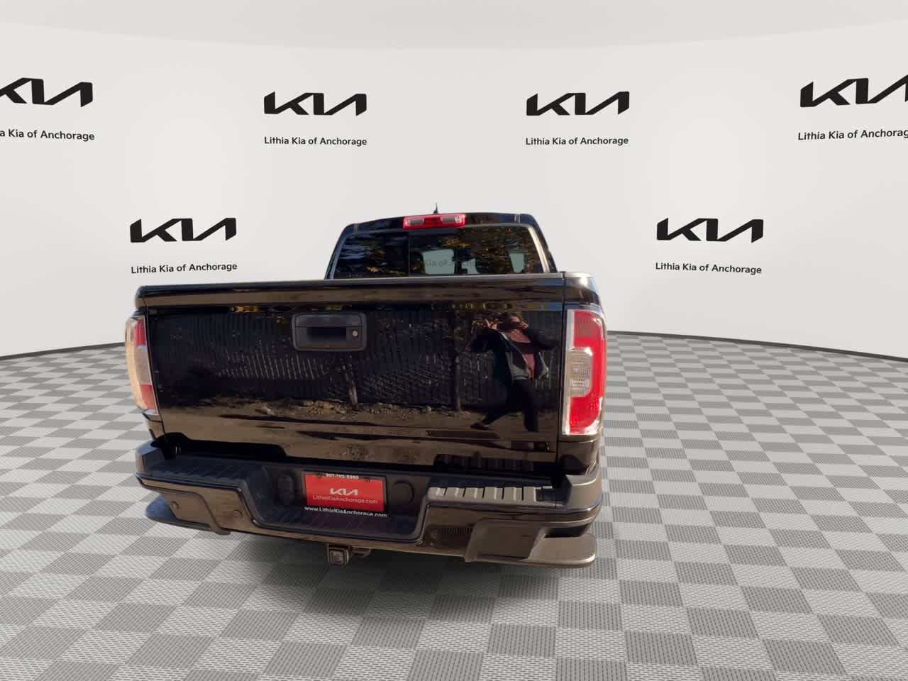 Used 2022 GMC Canyon Denali AWD/4WD image 7