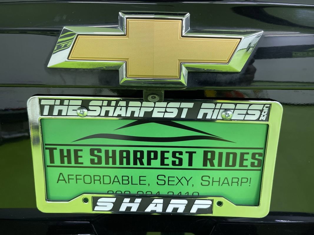 Used 2016 Chevrolet Suburban LT image 12