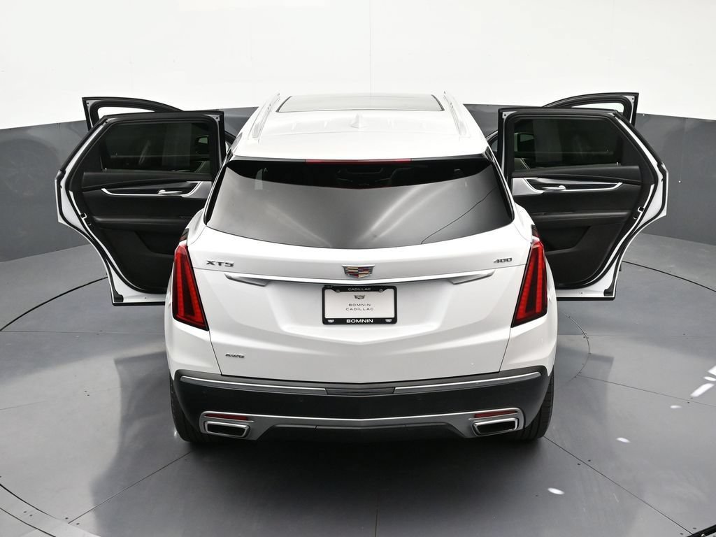 Certified 2025 Cadillac XT5 Premium Luxury AWD/4WD image 36
