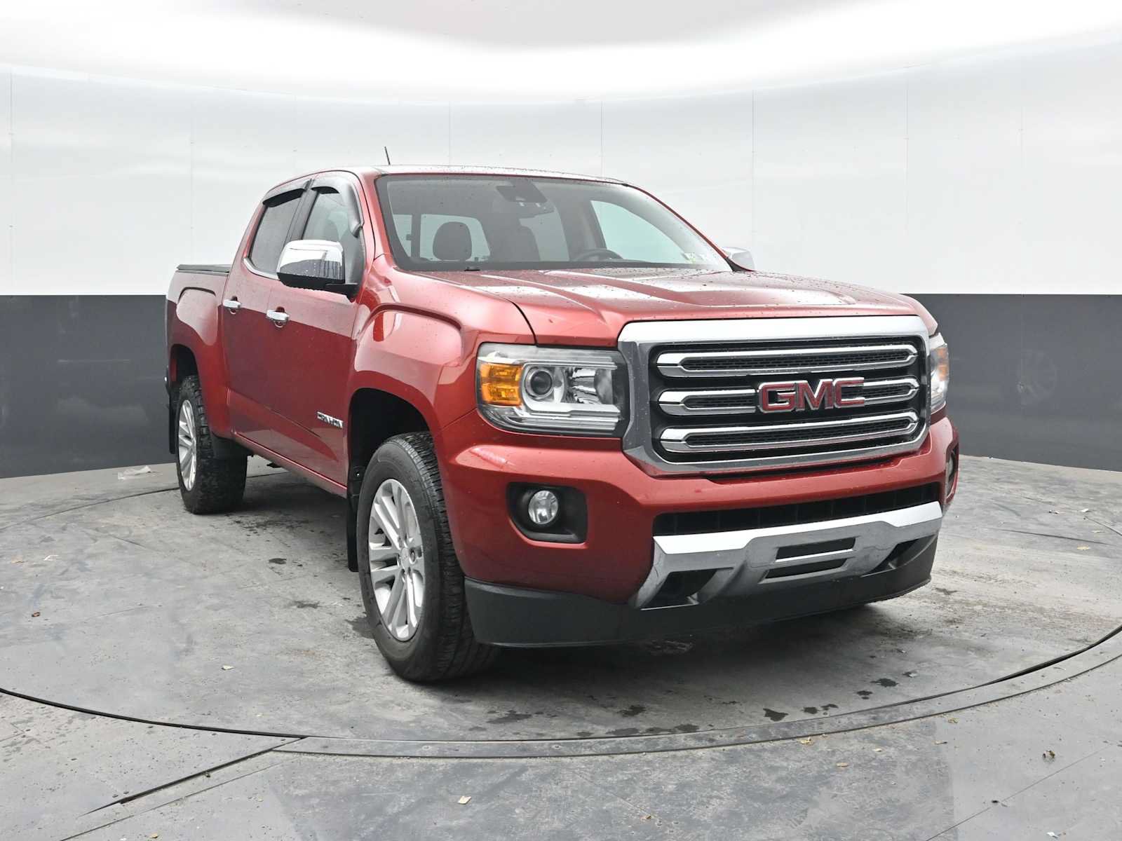 Used 2015 GMC Canyon SLT w/ Driver Alert Package AWD/4WD image 7