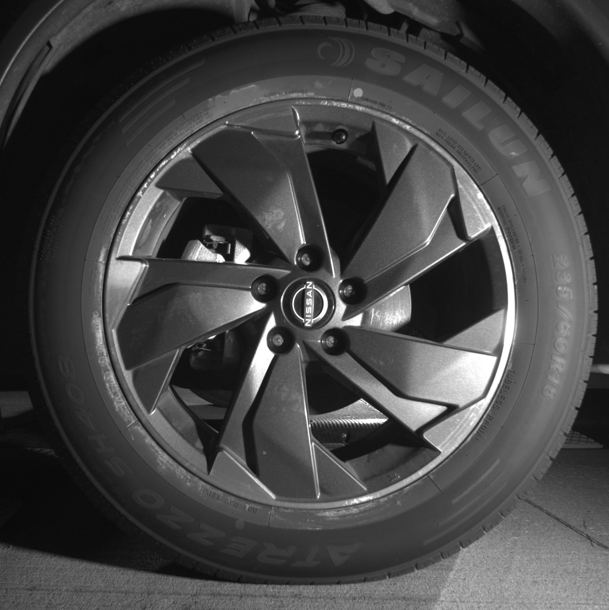 Used 2025 Nissan Rogue SV image 12