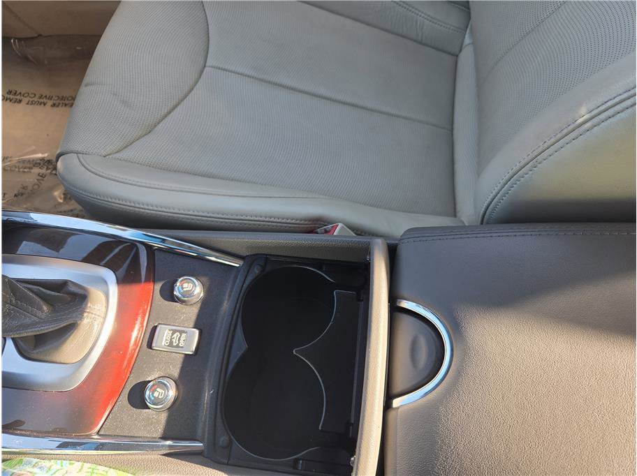 Used 2013 INFINITI G37 Sport w/ Premium Pkg image 7