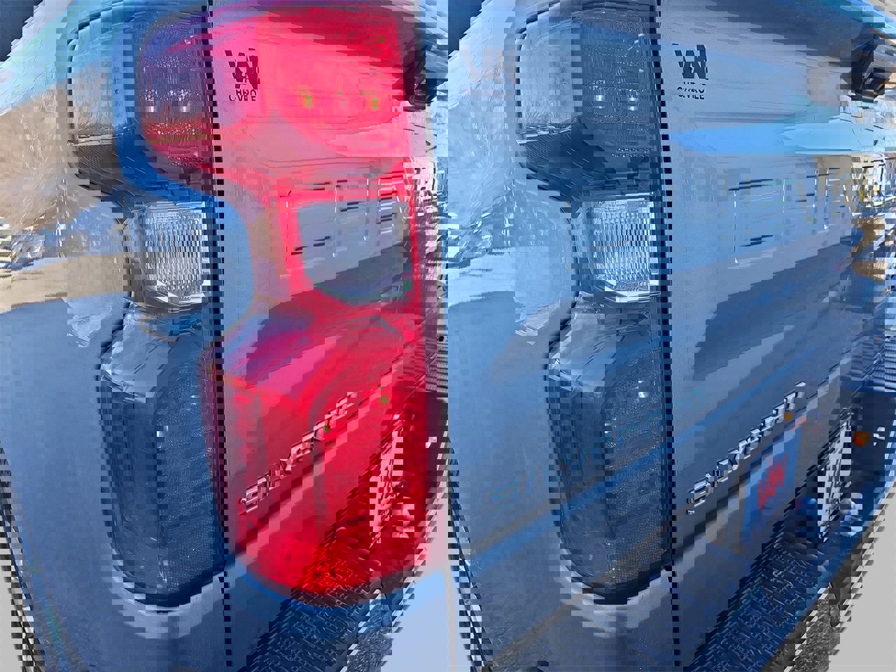 Used 2020 Chevrolet Silverado 1500 LT image 33