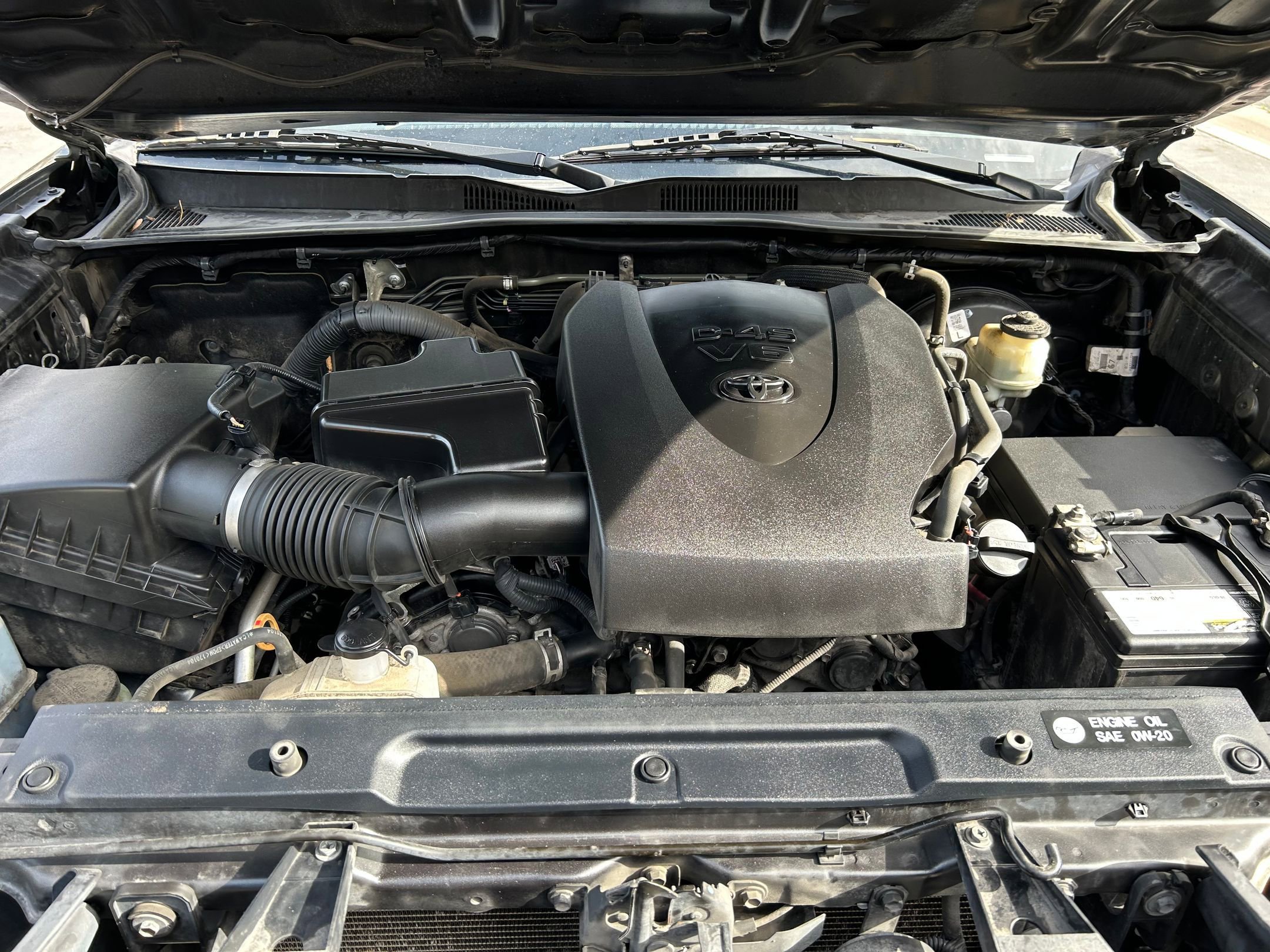 Used 2017 Toyota Tacoma SR w/ Tow Package AWD/4WD image 32