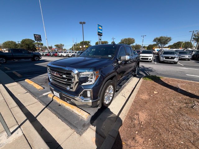 Used 2020 GMC Sierra 1500 SLT RWD image 1