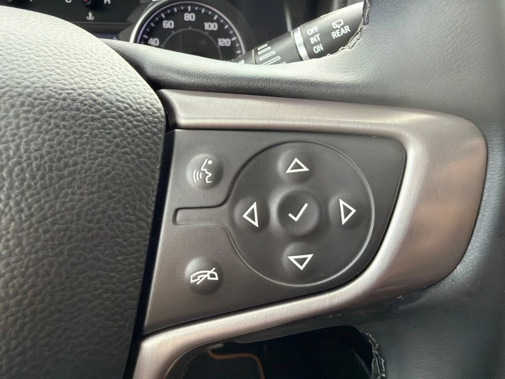 Used 2023 GMC Acadia AT4 AWD/4WD image 15