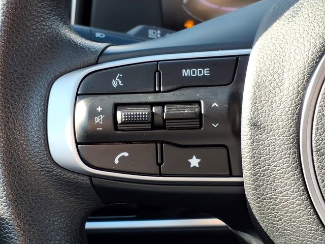 Used 2025 Kia Sportage LX AWD/4WD image 25