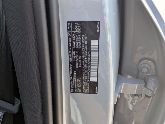 Used 2025 Volvo XC90 T8 Ultra w/ Protection Package Premier image 28