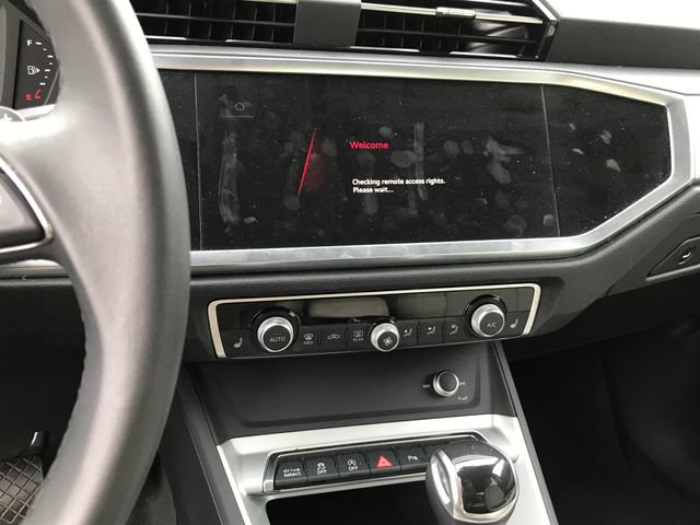 Used 2025 Audi Q3 2.0T Premium AWD/4WD image 30