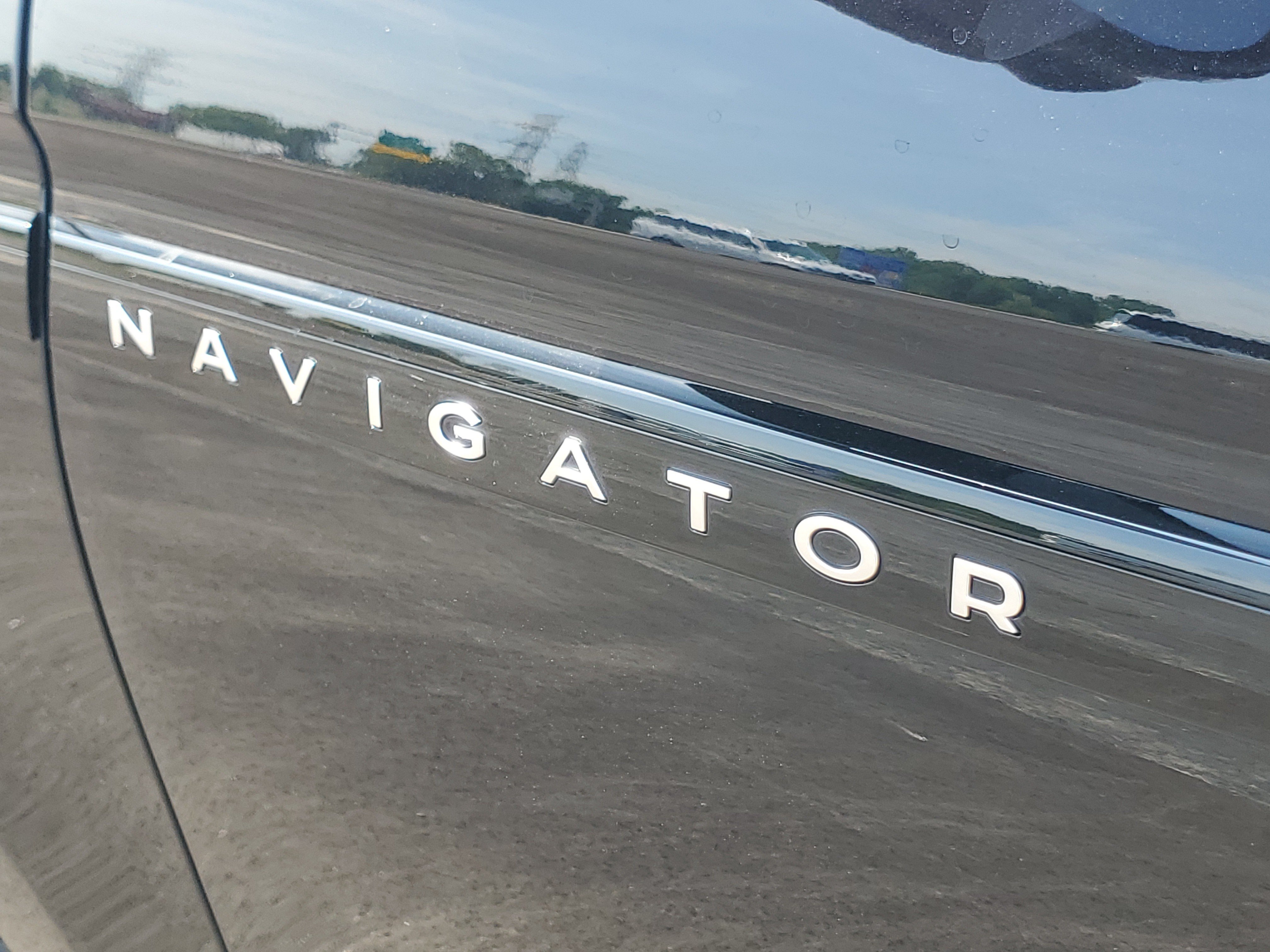 New 2027 Lincoln Navigator Black Label AWD/4WD image 7