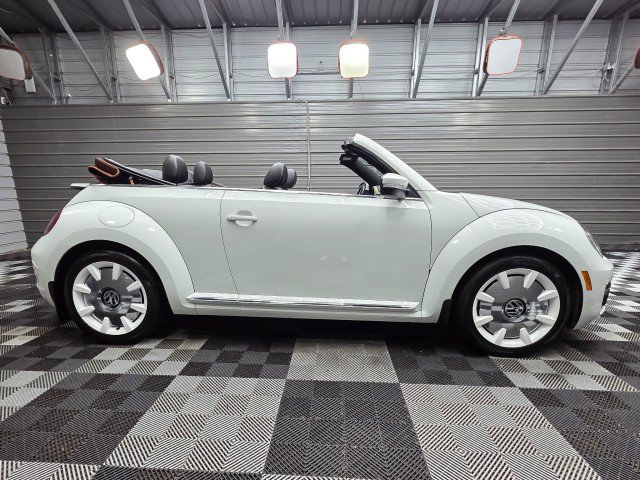Used 2019 Volkswagen Beetle 2.0T Final Edition SEL FWD image 10