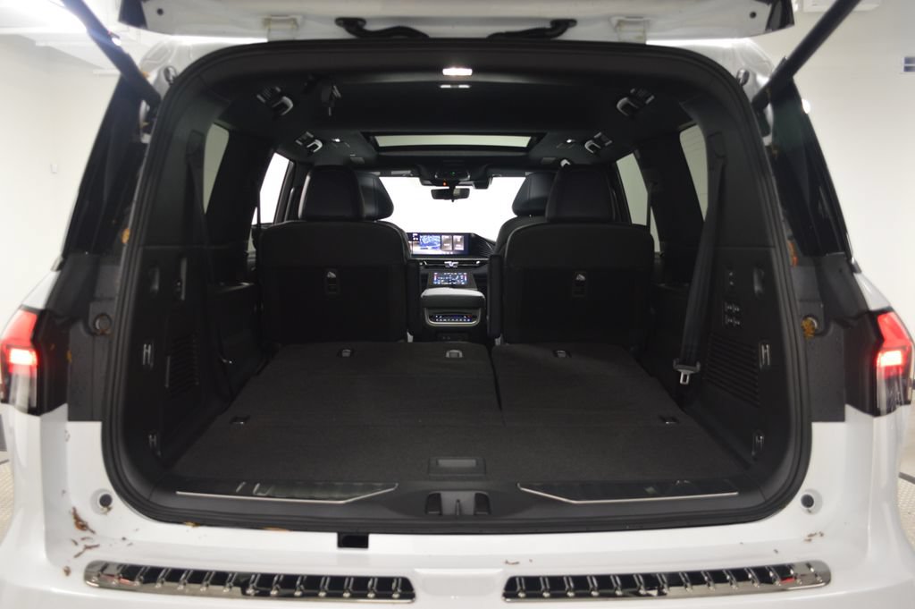 New 2026 INFINITI QX80 4WD w/ Sport Exterior Package image 43